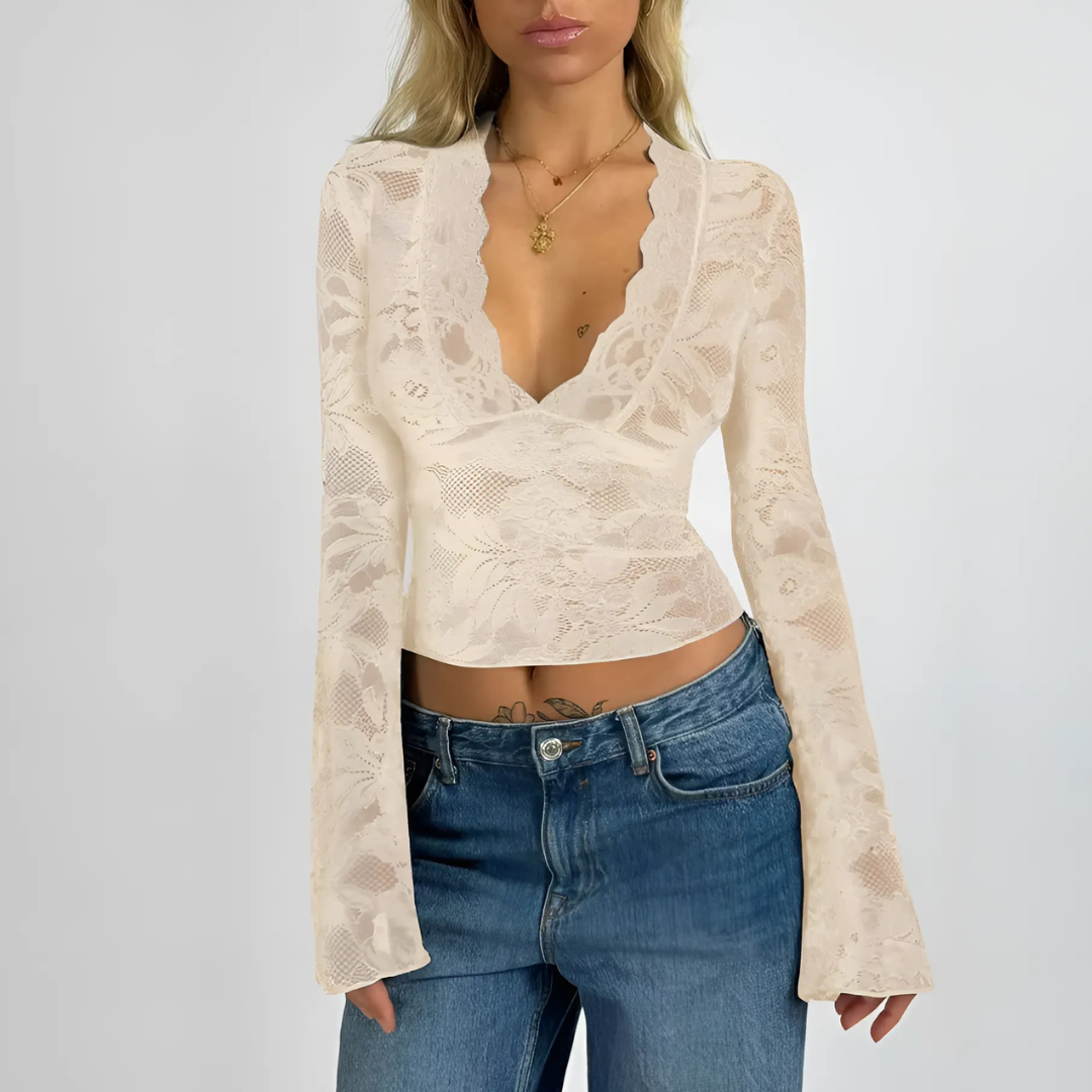 VINTAGE LACED V NECK