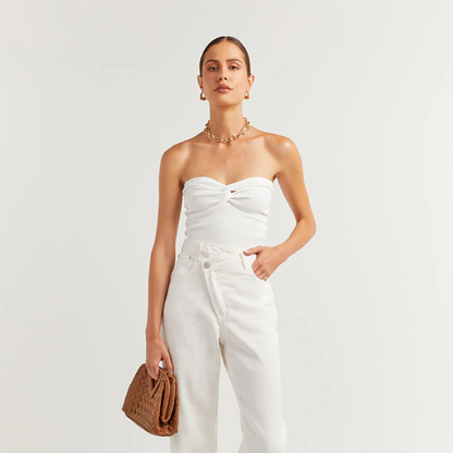 JOSEPHINE KNOT